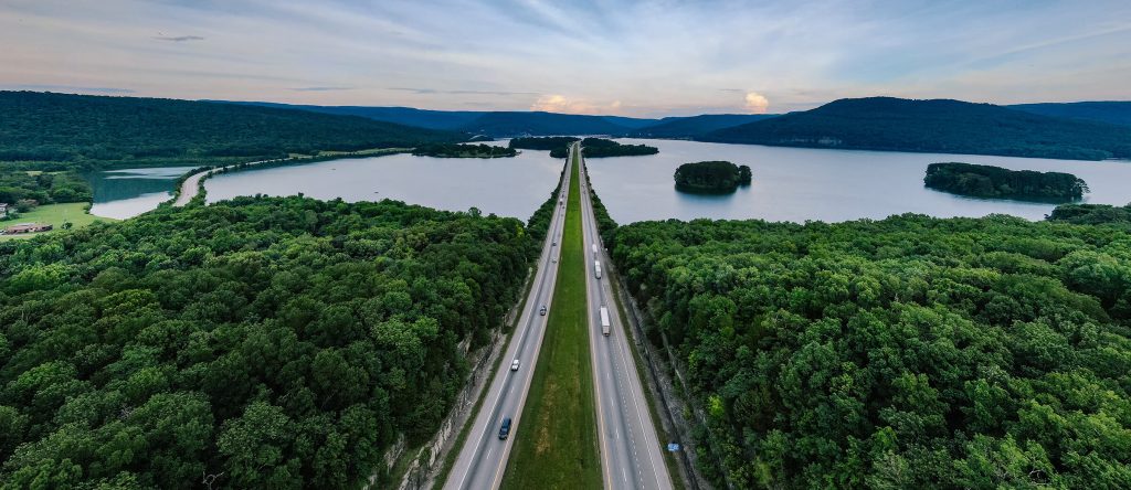 3PL Logistics Company with Customized Transportation Solutions